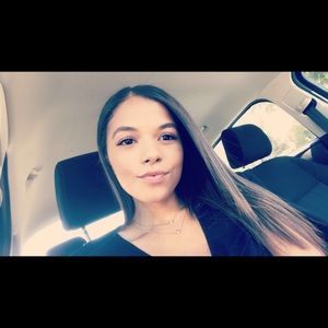 Meet your Posher, Briana